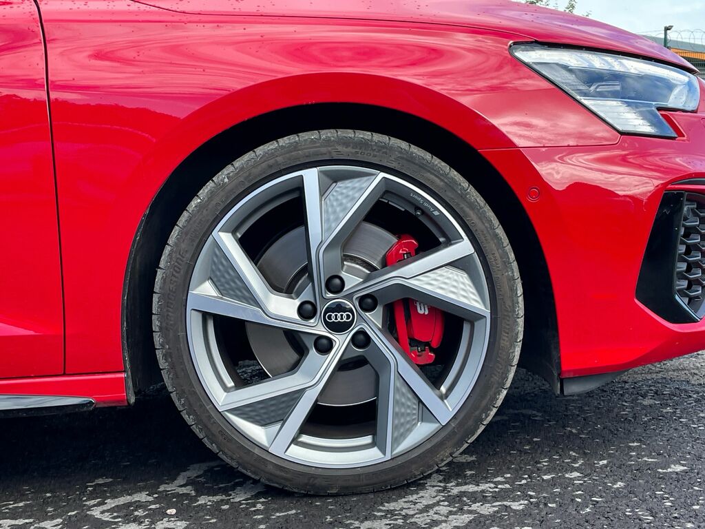 Audi S3 2.0 Tfsi Vorsprung Sportback S Tronic Quattro Euro Red #4