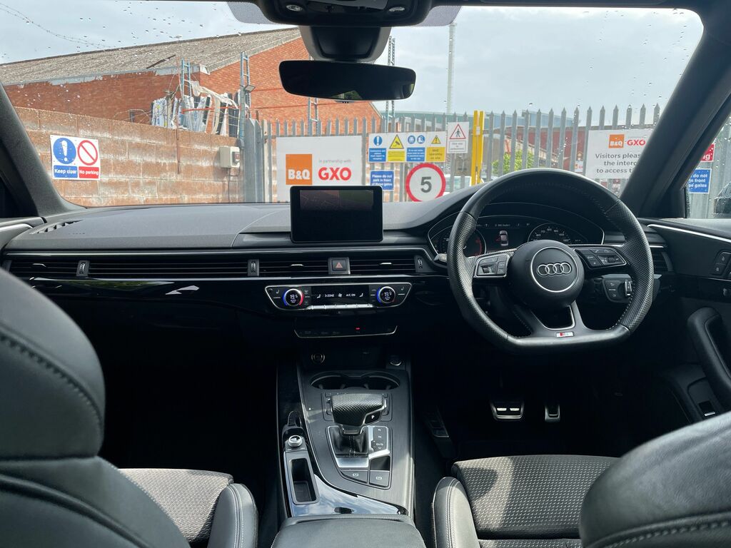 Audi A4 2.0 Tfsi 35 Sport Estate S Tronic Black #7
