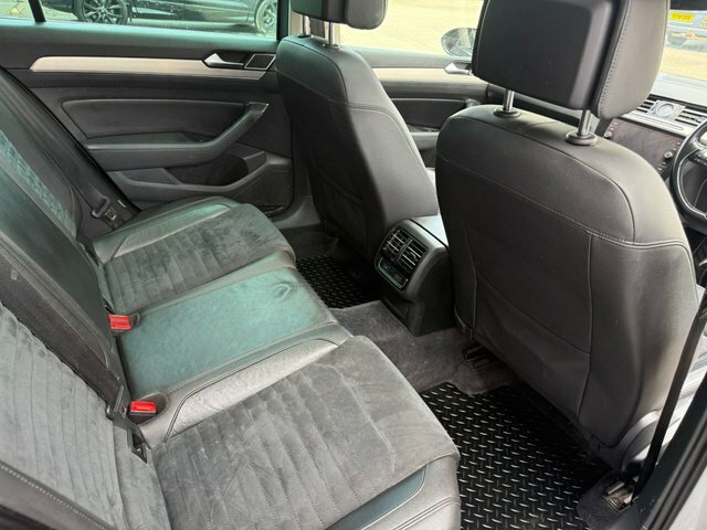 Volkswagen Passat 2.0 Tdi Gt Estate Euro 6 S S Silver #3