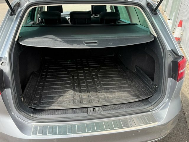 Volkswagen Passat 2.0 Tdi Gt Panoramic Roof Blue #27
