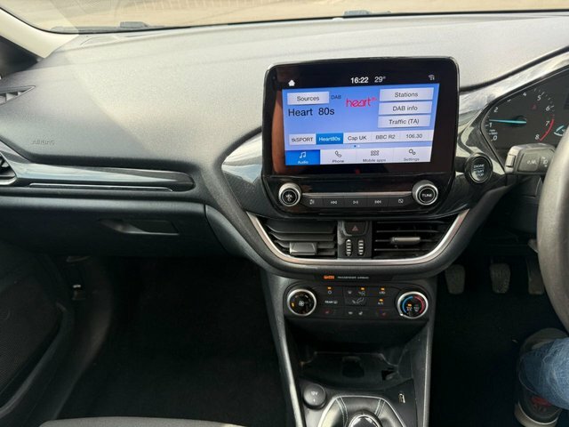 Ford Fiesta St-3 1.5L Ecoboost 200Ps 6-Speed Fwd White #18
