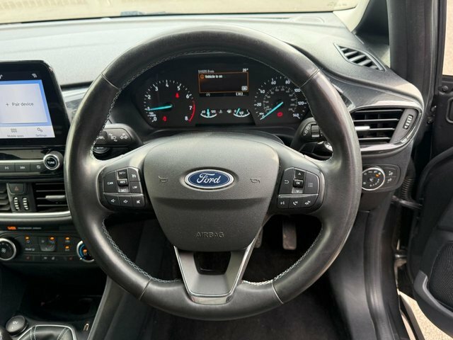 Ford Fiesta St-3 1.5L Ecoboost 200Ps 6-Speed Fwd White #17