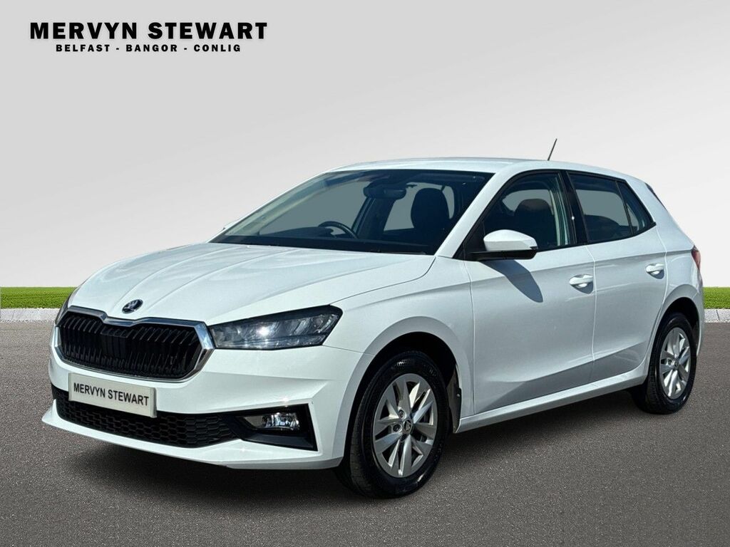 Skoda Fabia Se Comfort 1.0 Mpi 80 Ps 5G Man 2023 White #4