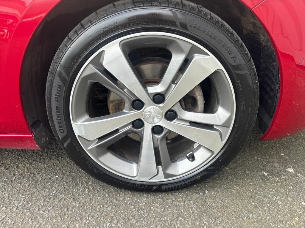 Peugeot 308 2020 Peugeot 308 1.2 Puretech Ss Allure 130 Bhp White #34