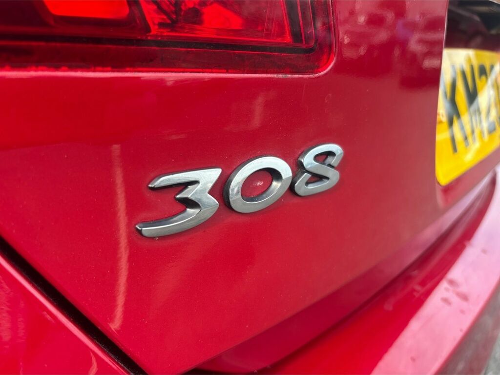 Peugeot 308 2020 Peugeot 308 1.2 Puretech Ss Allure 130 Bhp White #42