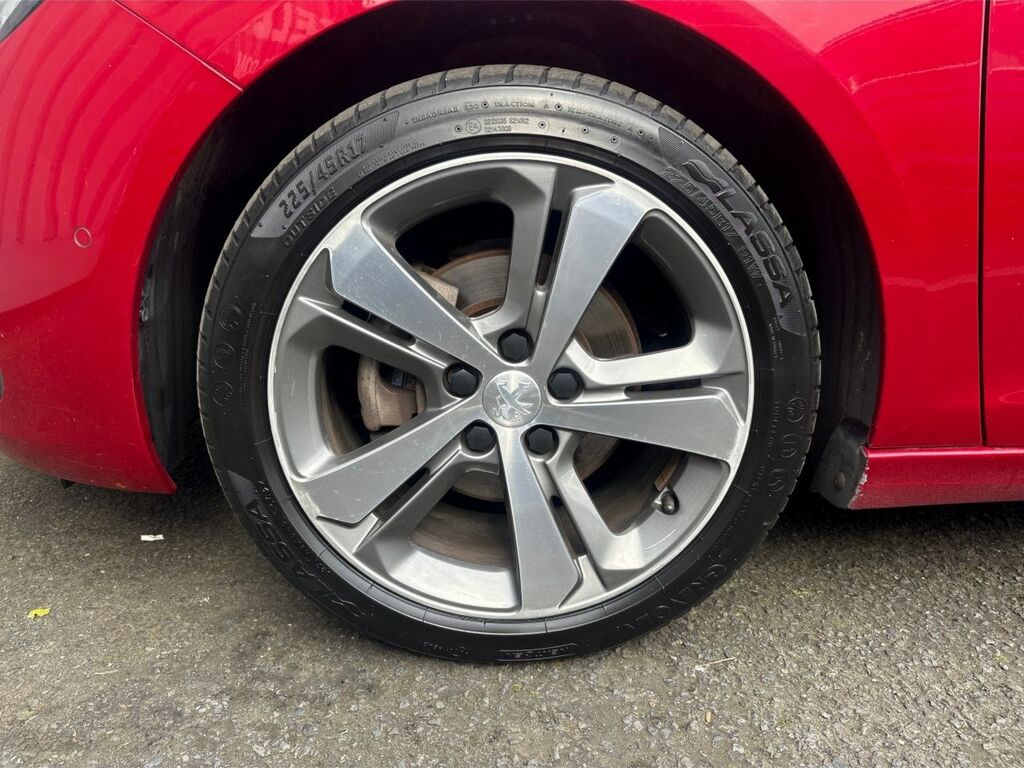 Peugeot 308 2020 Peugeot 308 1.2 Puretech Ss Allure 130 Bhp White #36
