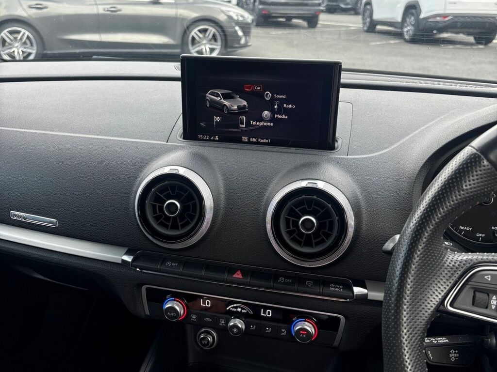 Audi A3 1.5 Tfsi 35 Sport Sportback Black #21