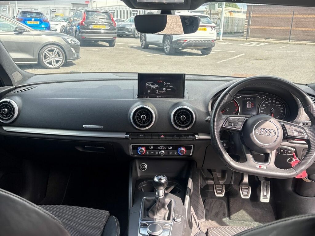 Audi A3 1.5 Tfsi 35 Sport Sportback Black #2