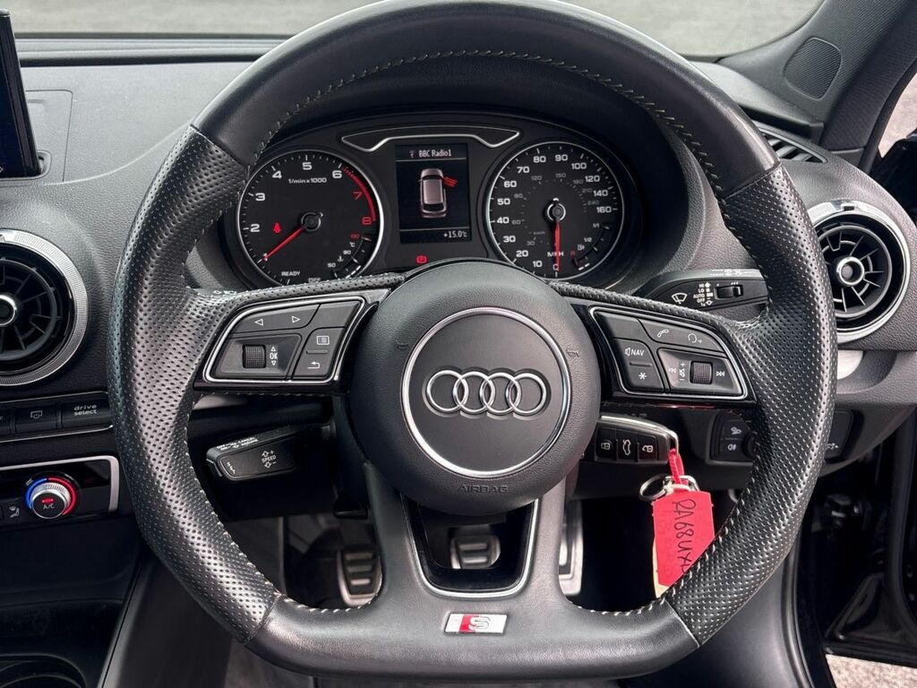 Audi A3 1.5 Tfsi 35 Sport Sportback Black #14