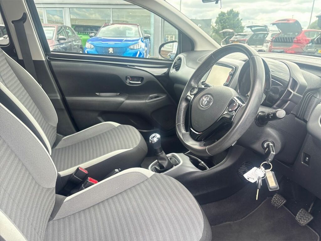 Toyota Aygo X 1.0 Vvt-i X-play X-shift Euro 6  #12