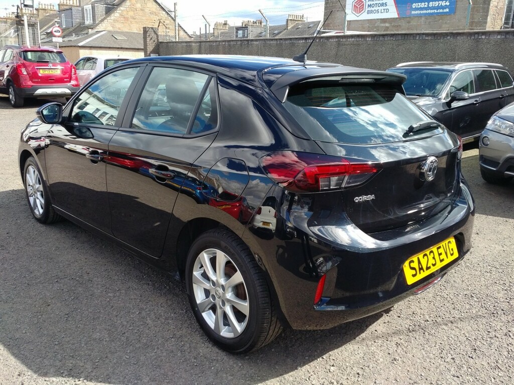 Vauxhall Corsa 1.2 Corsa Design 1.2 75Ps 5 Speed Black #4