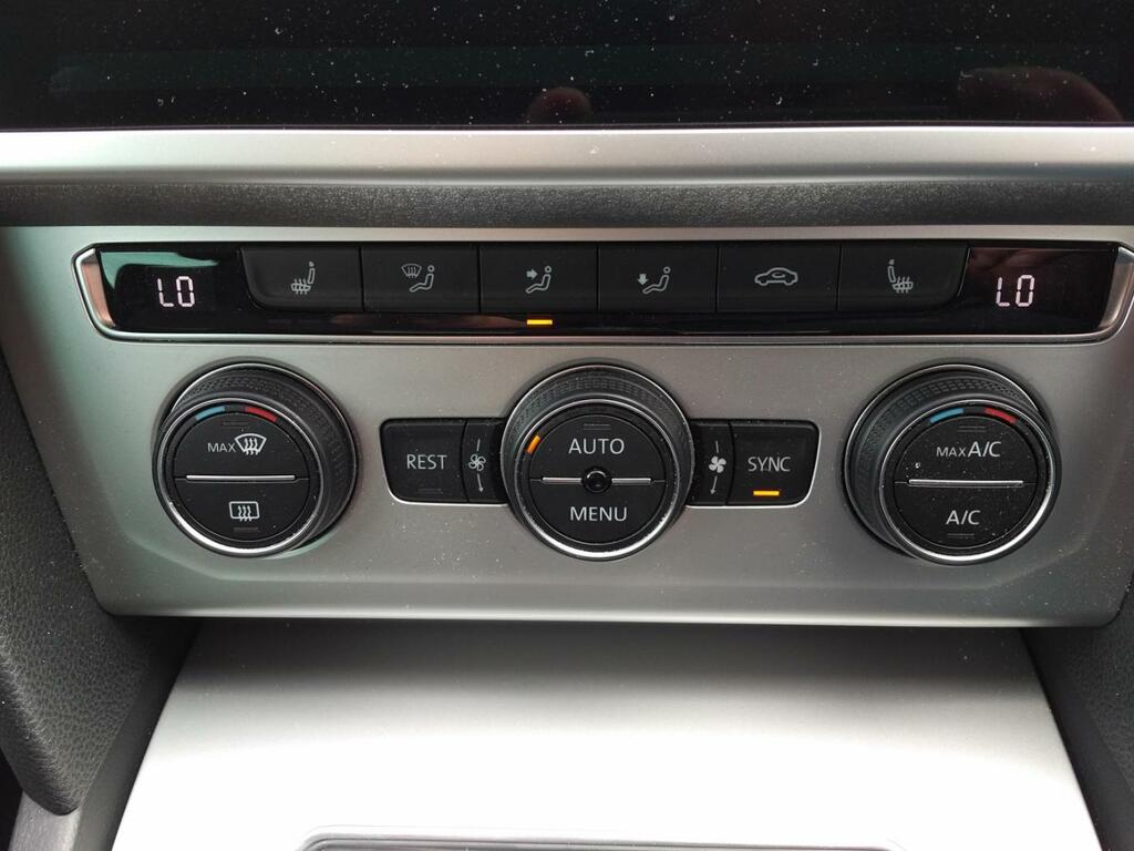 Volkswagen Passat Estate 2.0 Tdi Gt Euro 6 Ss 201867 Grey #38