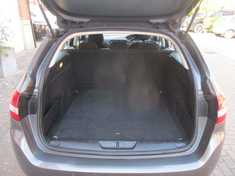 Peugeot 308 1.6 Bluehdi 120 Allure Eat6 Grey #13