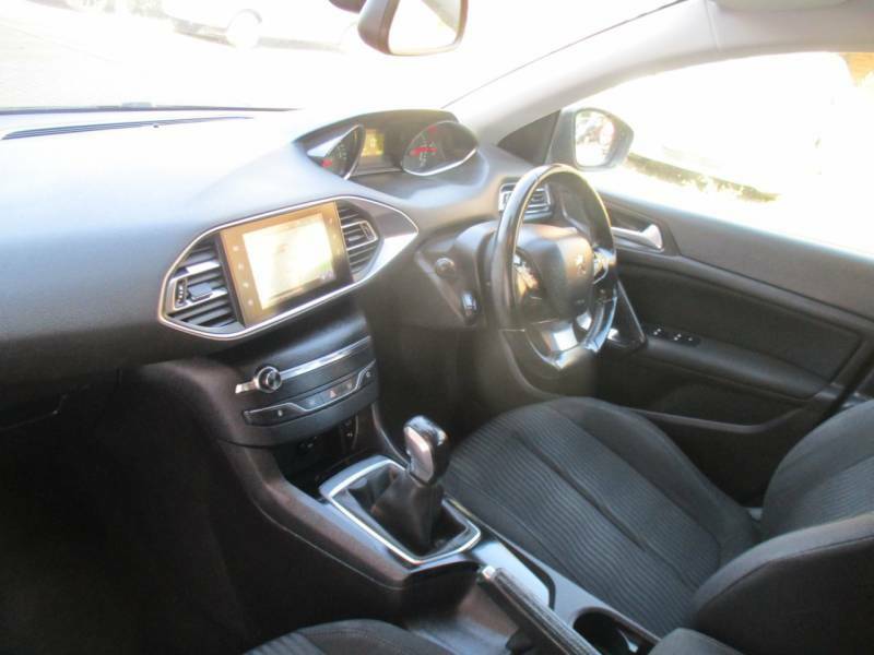 Peugeot 308 1.6 Bluehdi 120 Allure Eat6 Grey #22