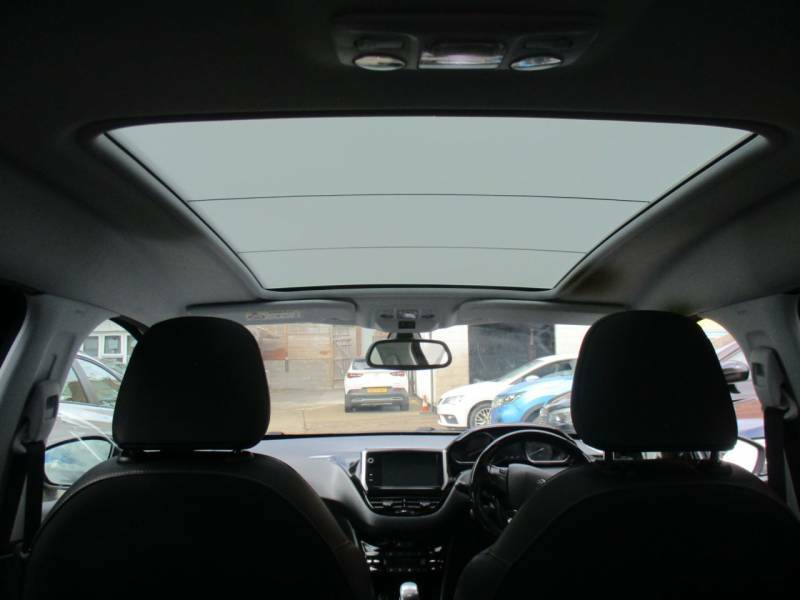 Peugeot 2008 1.2 Puretech 130 Allure Cwvehiclemarketing Grey #39