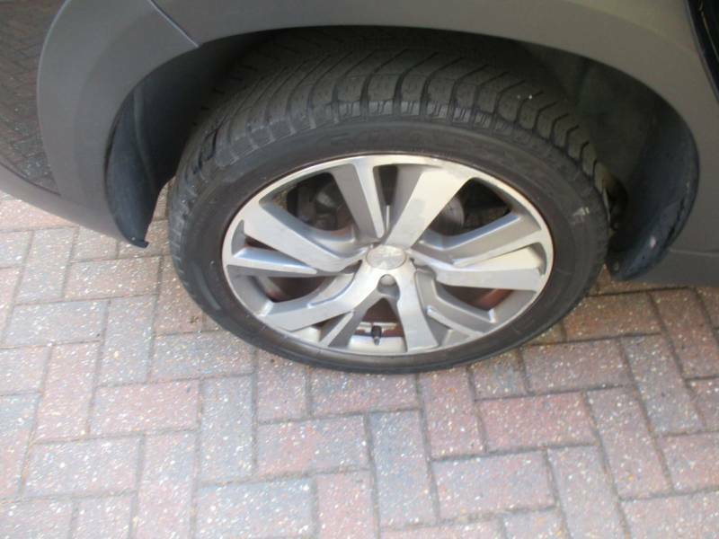 Peugeot 2008 1.2 Puretech 130 Allure Cwvehiclemarketing Grey #17