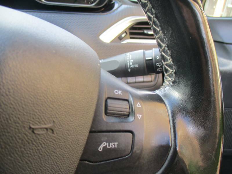 Peugeot 2008 1.2 Puretech 130 Allure Cwvehiclemarketing Grey #25
