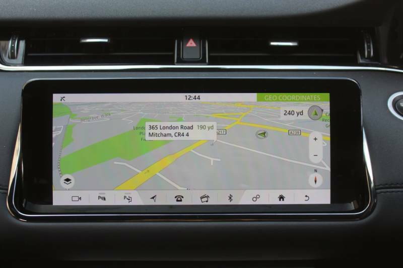 Land Rover Range Rover Evoque 2.0 P250 R-dynamic Se Silver #2