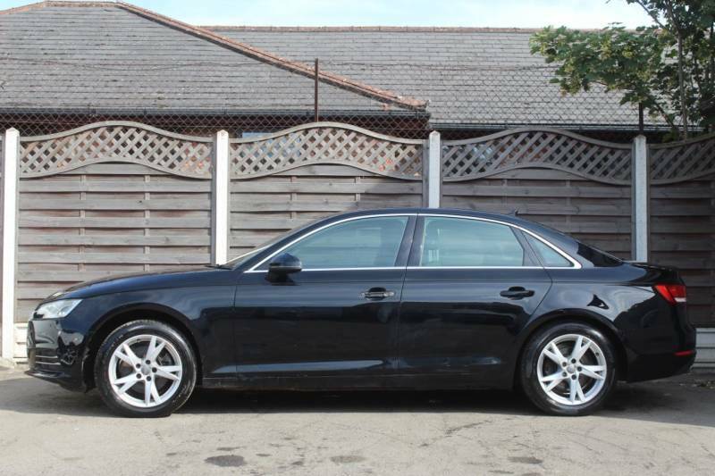 Audi A4 1.4T Fsi Sport Black #6