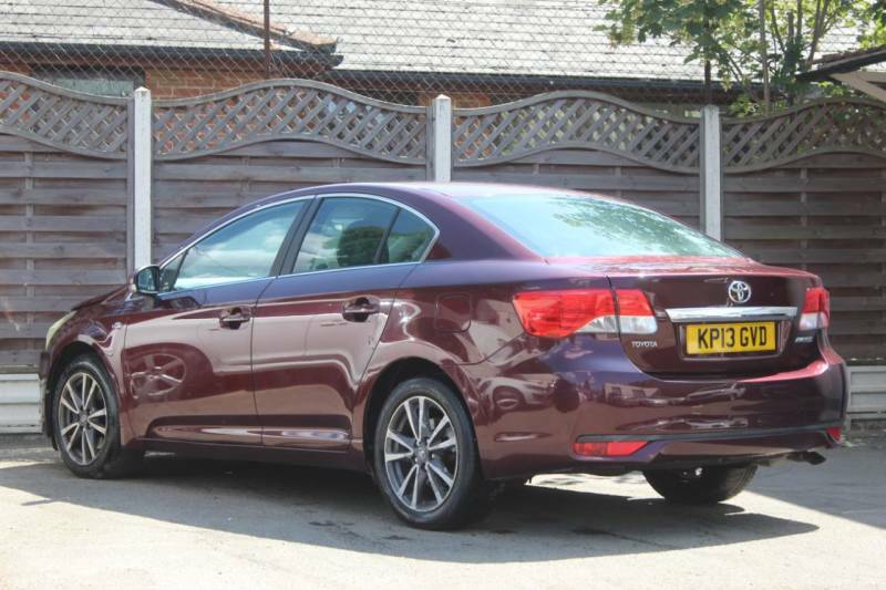 Toyota Avensis 2.2 D-4d Excel Black #9