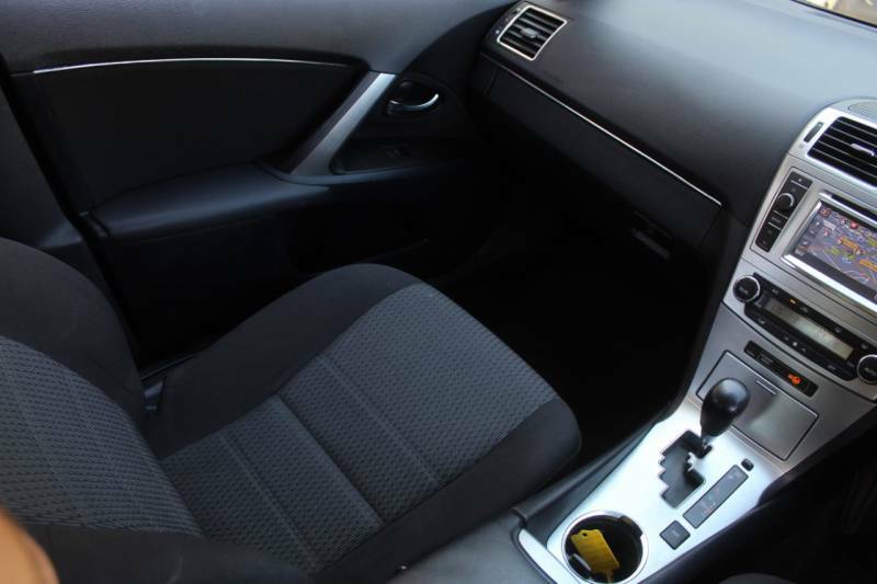 Toyota Avensis 2.2 D-4d Excel Black #27