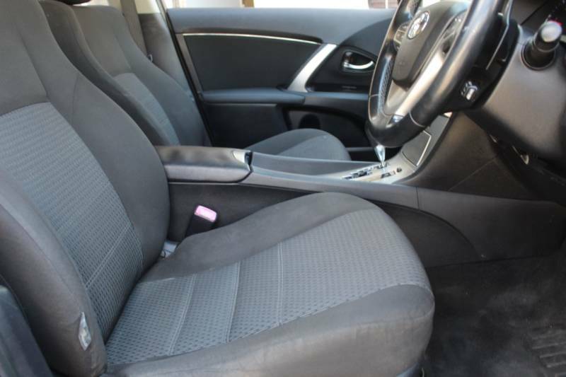 Toyota Avensis 2.2 D-4d Excel Black #15