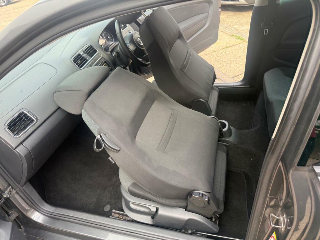Volkswagen Polo 1.2 Bluemotion Tdi 74 Bhp Blue #24