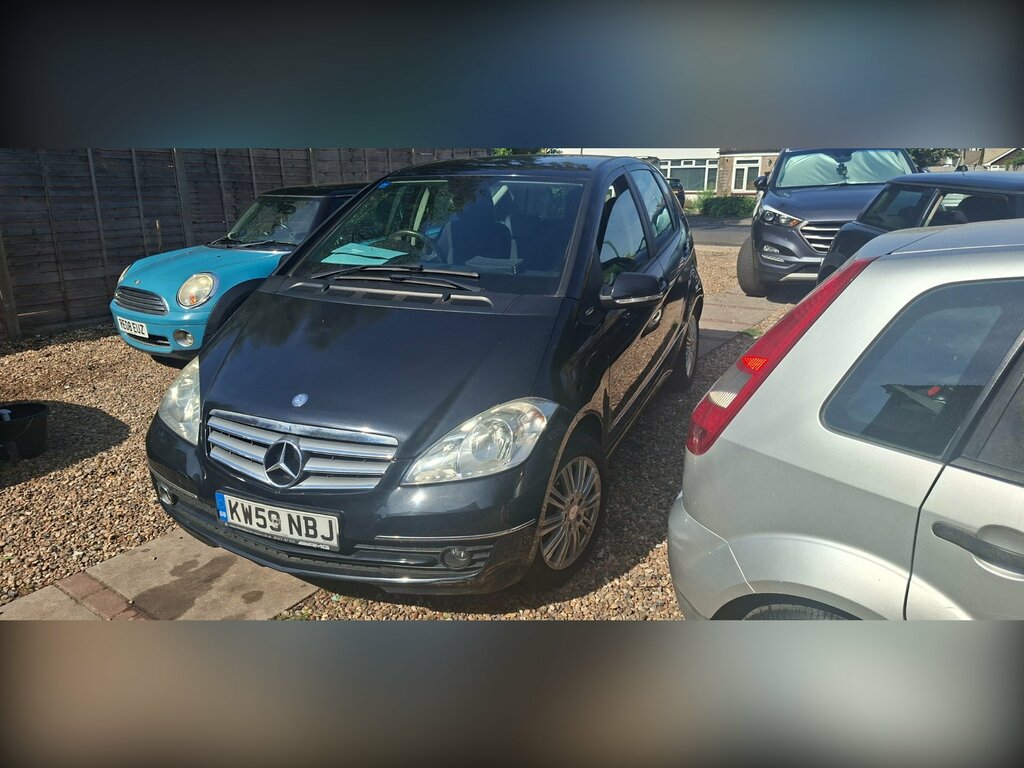 Mercedes-Benz A Class 1.5 A160 Classic Se Cvt Silver #5
