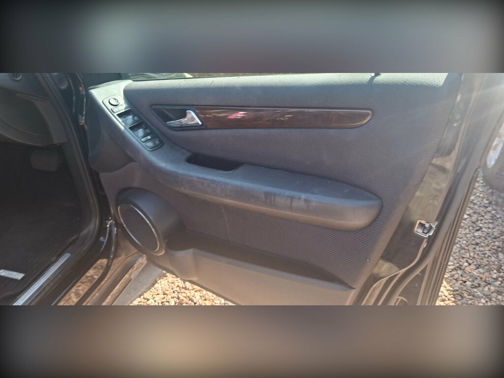 Mercedes-Benz A Class 1.5 A160 Classic Se Cvt Silver #7