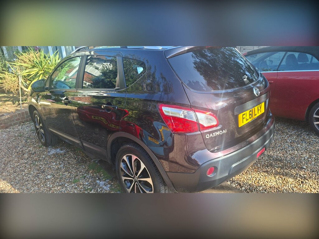 Nissan Qashqai 1.5 Dci N-tec 2Wd Black #2