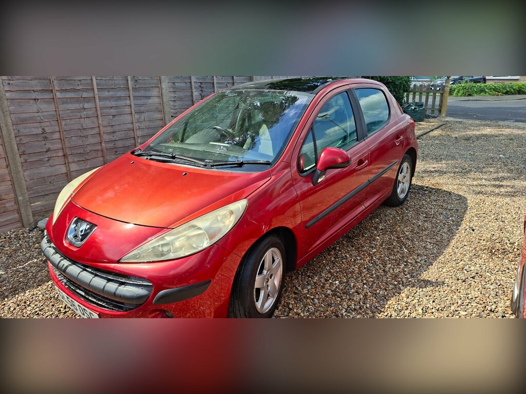 Peugeot 207 1.4 16V Se Hatchback 152 Gkm, Red #3