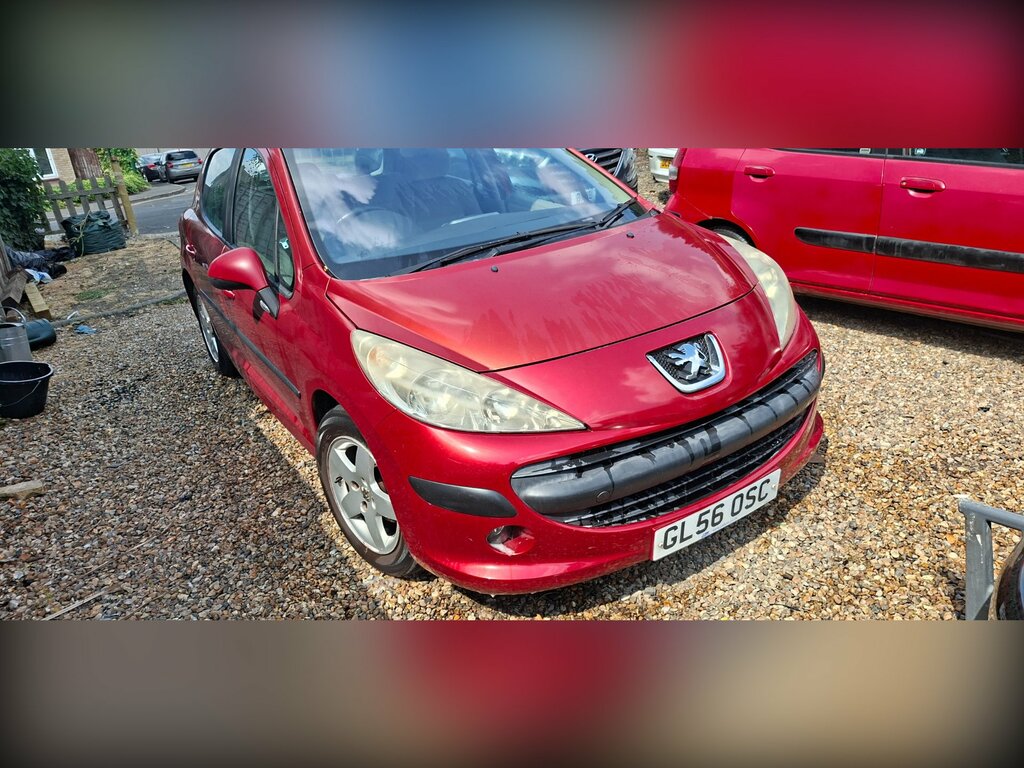 Peugeot 207 1.4 16V Se Hatchback 152 Gkm, Red #2