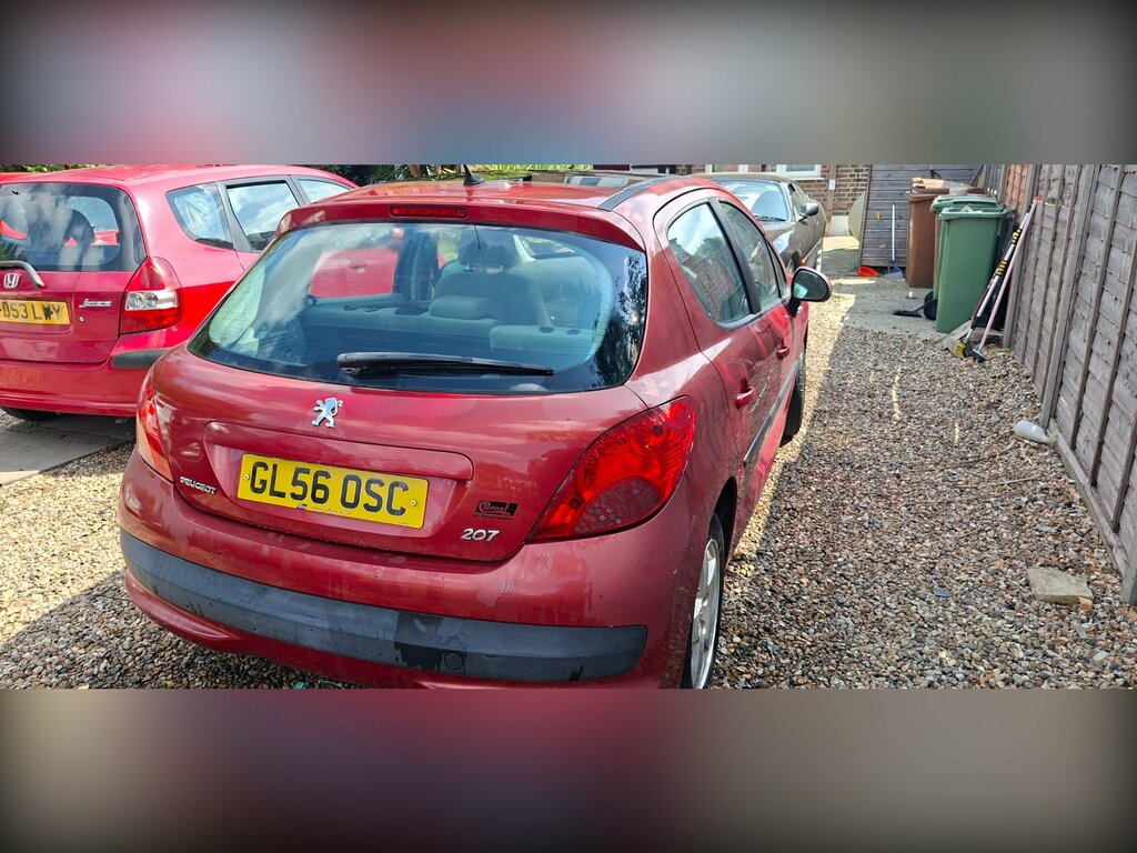 Peugeot 207 1.4 16V Se Hatchback 152 Gkm, Red #5