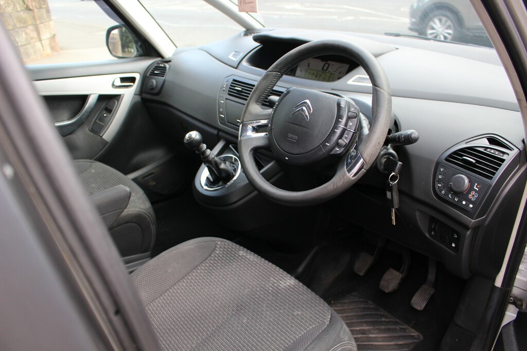 Citroen C4 Picasso Picasso 1.6 Hdi Vtr Red #26