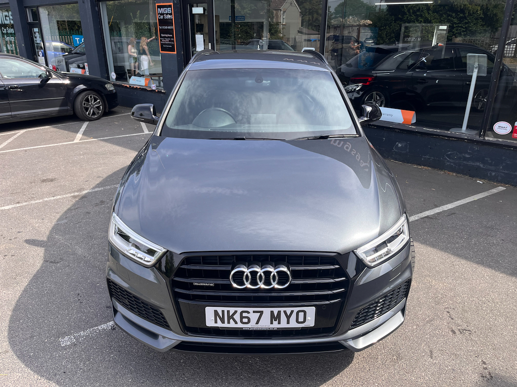 Audi Q3 2.0 Tfsi Black Edition Suv S Tronic Qua Grey #4