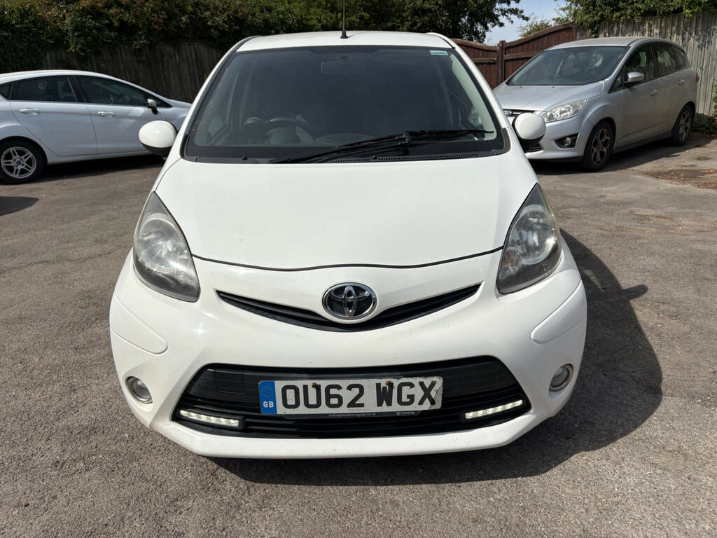 Toyota Aygo 1.0 Vvt-i Fire Euro 5 White #5