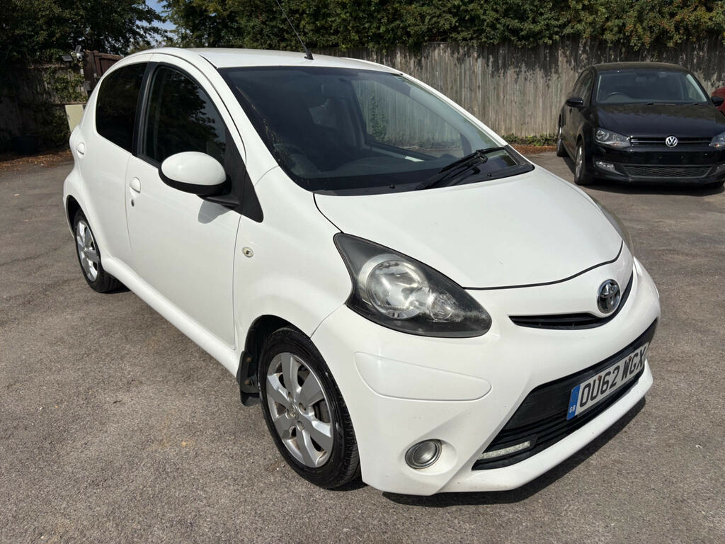 Toyota Aygo 1.0 Vvt-i Fire Euro 5 White #3