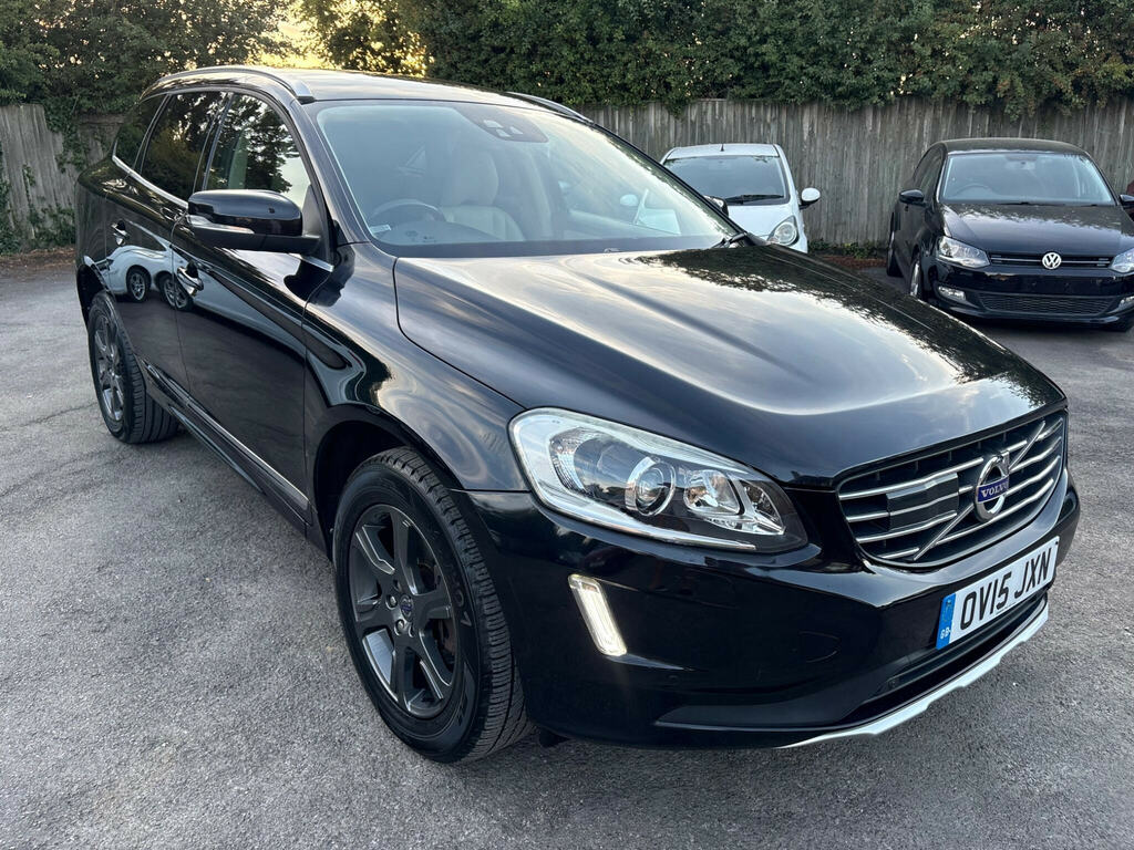 Volvo XC60 2.4 D5 Se Lux Nav Geartronic Awd Euro 5 Black