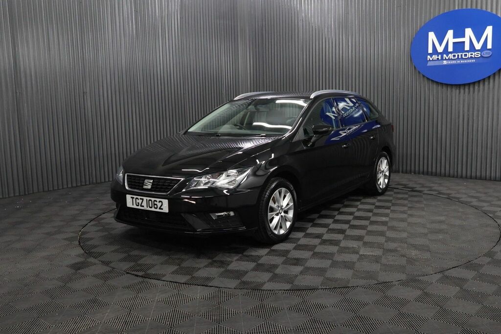 Seat Leon Tsi Se Estate TGZ1062 Black #3