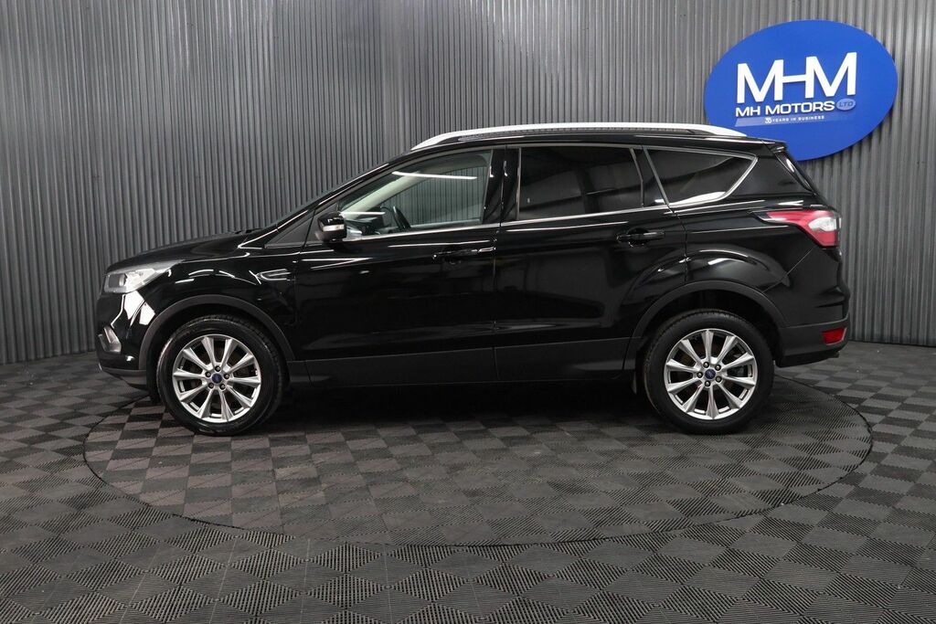 Ford Kuga Tdci Ecoblue Titanium Edition XUI7018 Black #4