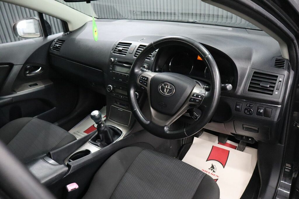 Toyota Avensis D4d T2 Silver #21