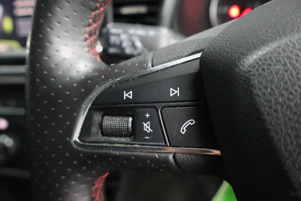 Seat Leon 2017 2.0 Tsi Cupra 300 Sport Coupe Manu Black #36