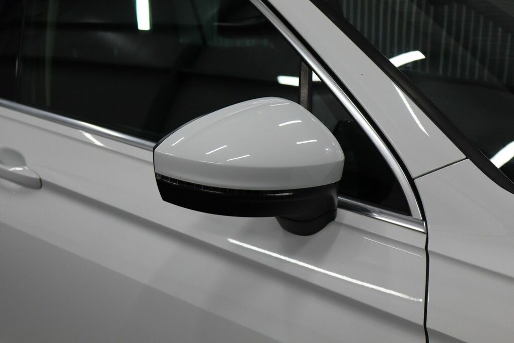 Volkswagen Tiguan Tdi Bluemotion Tech Match Edition White #10