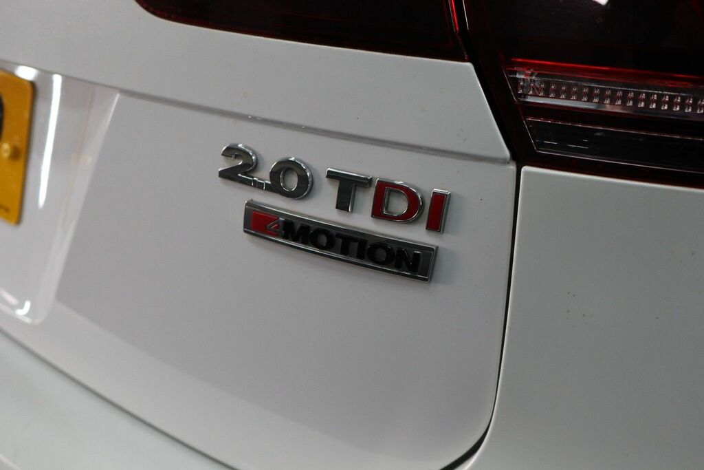 Volkswagen Tiguan Tdi Bluemotion Tech Match Edition White #13