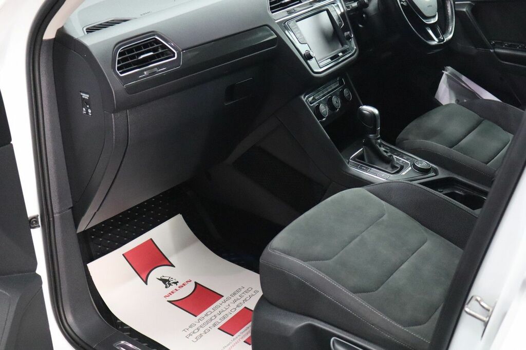 Volkswagen Tiguan Tdi Bluemotion Tech Match Edition White #22