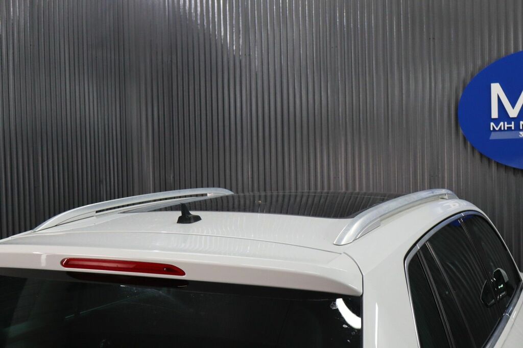 Volkswagen Tiguan Tdi Bluemotion Tech Match Edition White #11