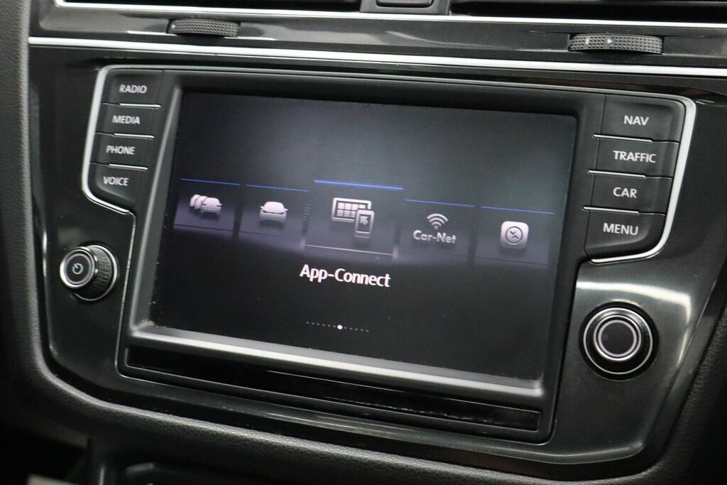 Volkswagen Tiguan Tdi Bluemotion Tech Match Edition White #37