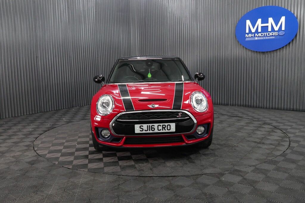 Mini Clubman Cooper S Estate 6Dr Red #2