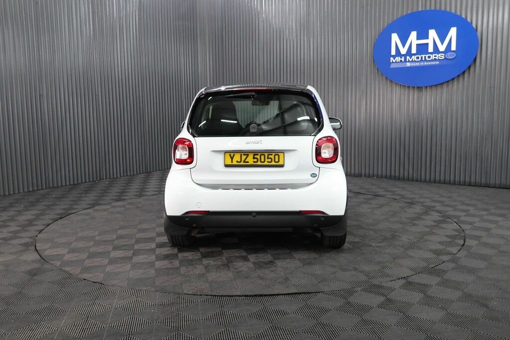 Smart Fortwo Coupe Edition White Coupe White #5