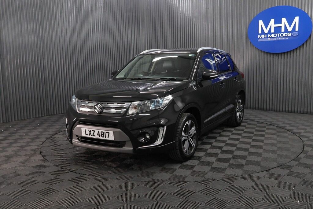Suzuki Vitara Sz5 Suv Black #3